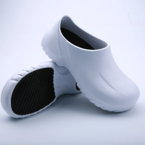 Medical supplies Clog shoes