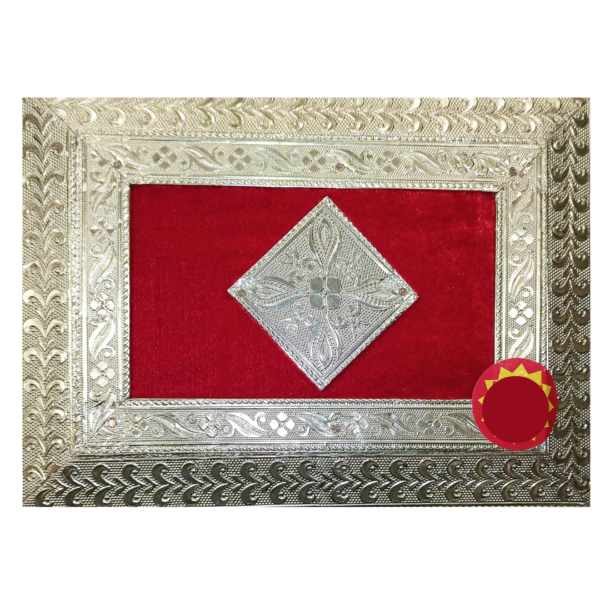 FANCY DRY FRUITS GIFTING BOX (2 SECTION)