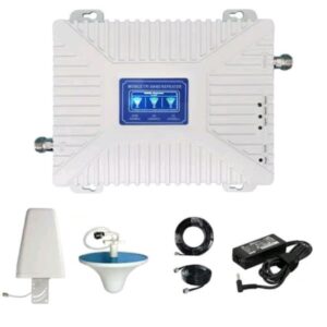 Triband signal booster