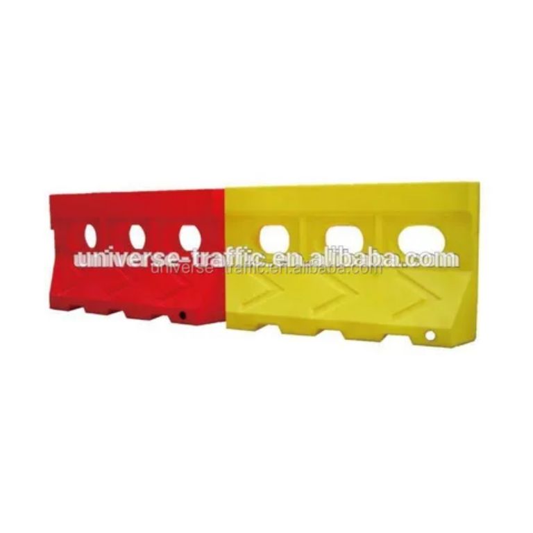 Water plastic traffic barricade