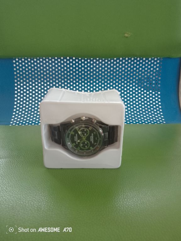 Spy wrist watch with surveillance camera