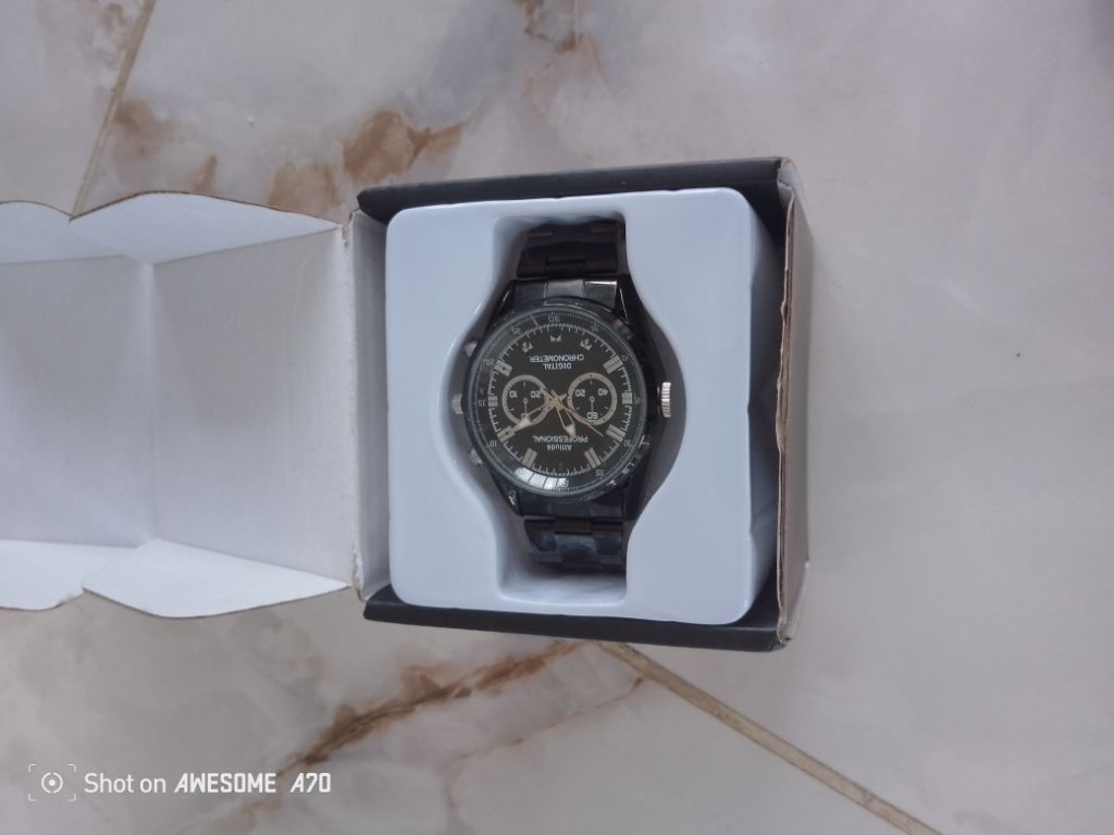 Wrist watch camera