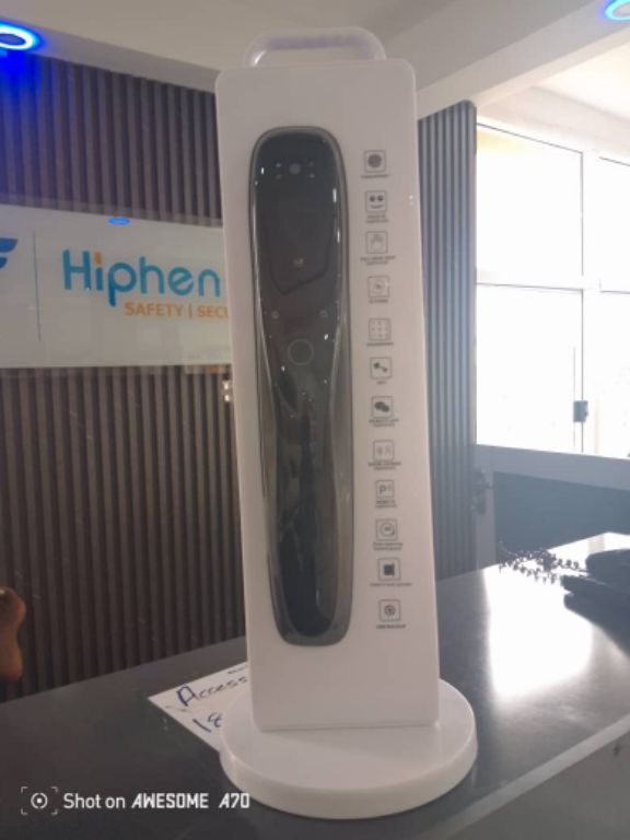 Smart door handle lock