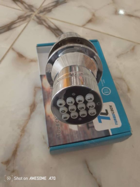 Advanced keypad keyless smart lock