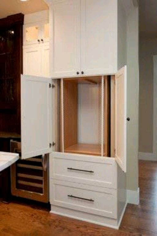 Food lift service elevator