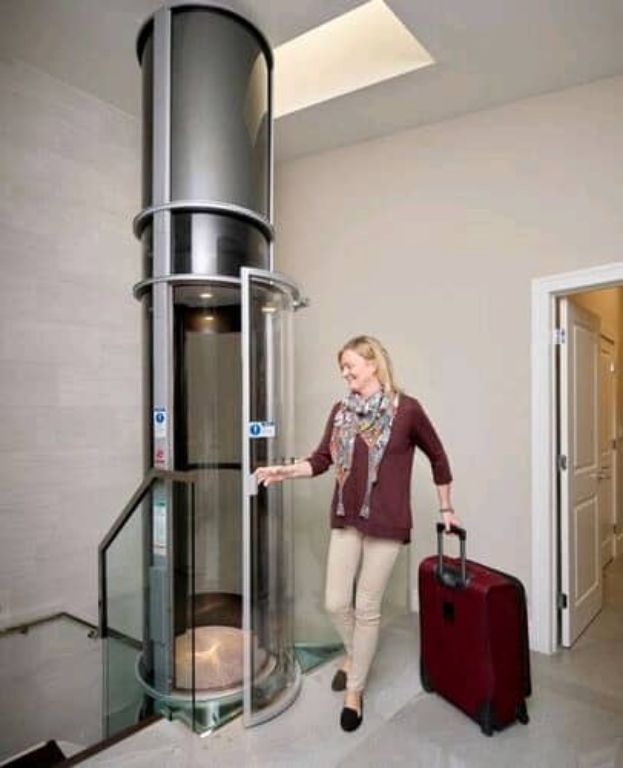 Round Elevator Capsule Lift