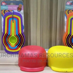 FORIEGN MEASURING CUP SET