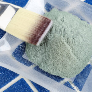 DEAD SEA SALT LILY GREEN