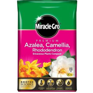 Miracle-Gro Premium Azalea, Camellia & Rhododendron Compost 15L