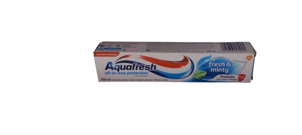 Aqua fresh all in one toothpaste