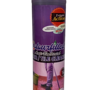 Colourfilled antibacterial floor/tile cleaner
