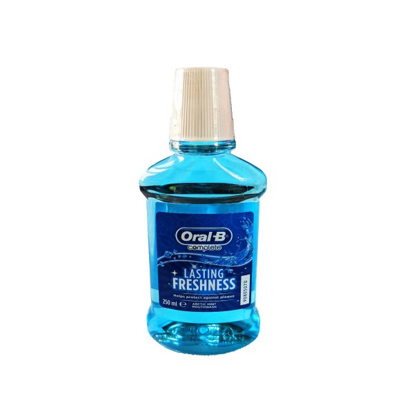 Oral-B Complete Lasting Freshness Arctic Mint Mouthwash 250ml