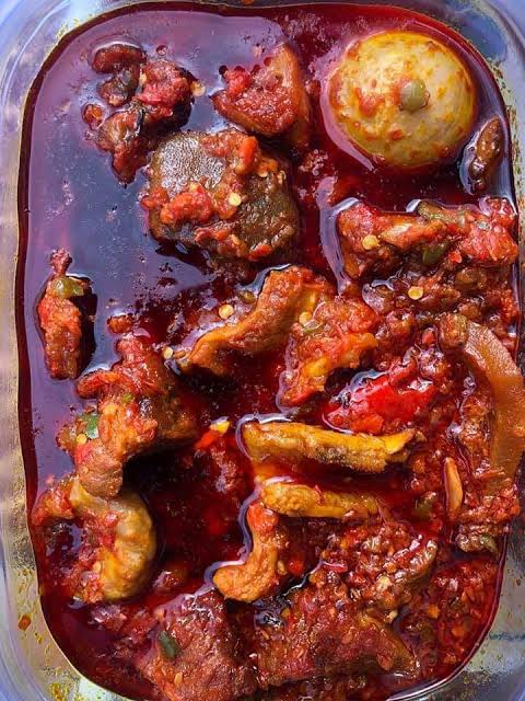 4 Liters Pot of Ofada-stew + assorted protein
